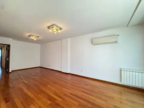 Departamento 6 ambientes con 2 baños