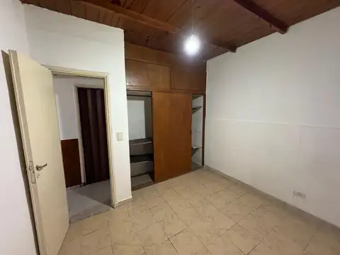 Depto Tipo Casa en Alquiler de 2 ambientes