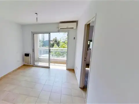 Departamento en Alquiler en Plaza Rocha, $ 600.000