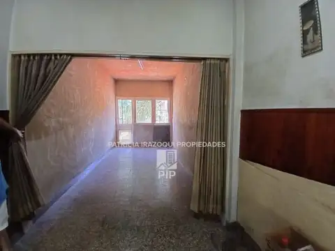 Casa 3 ambientes con 1 baño