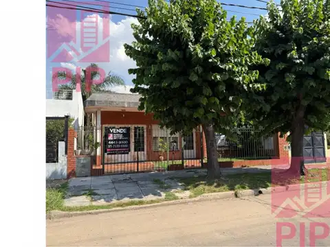 CASA en VENTA en El Palomar