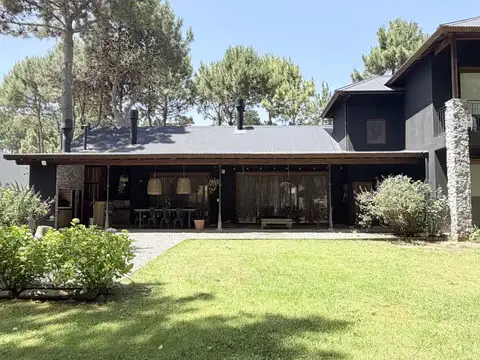 Casa en Venta en La Herradura, USD 510.000