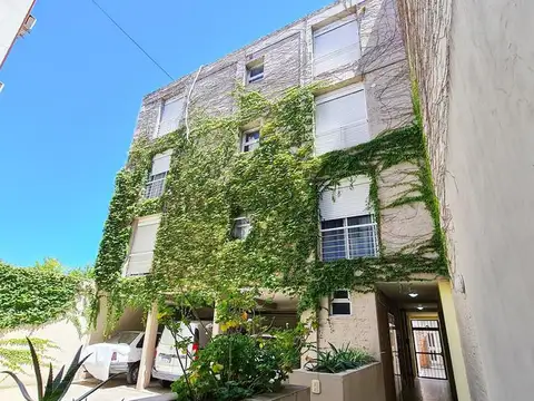 Departamento en Alquiler en Republica De La Sexta, $ 280.000