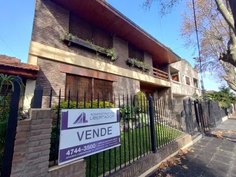 Casa en Victoria metros a de Libertador 