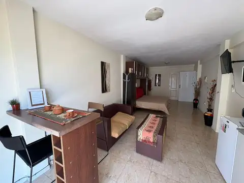 MONOAMBIENTE EN VENTA · VISTA LATERAL AL MAR · 28 m² · 