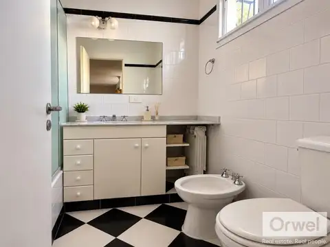 Depto Tipo Casa en Venta en Villa Ortuzar, USD 177.000