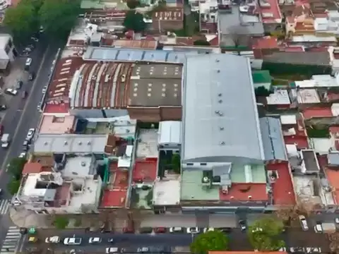 DEPOSITO GALPON INDUSTRIAL DE 3600 METROS