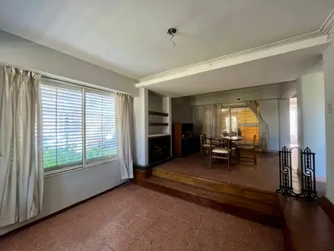 Casa en Venta en Banfield, USD 180.000