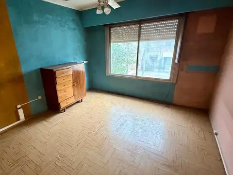 CASA 6 AMBIENTES VENTA LOMAS DE ZAMORA