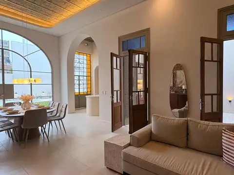 Casa en Venta en Abasto, USD 420.000