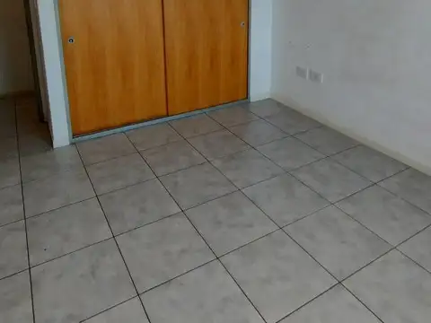 Departamento en Alquiler en Morón, $ 550.000