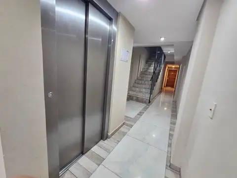Departamento en Alquiler en Tapiales, $ 650.000