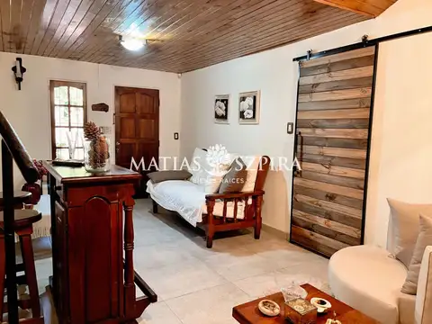 Casa 4 ambientes con 2 baños