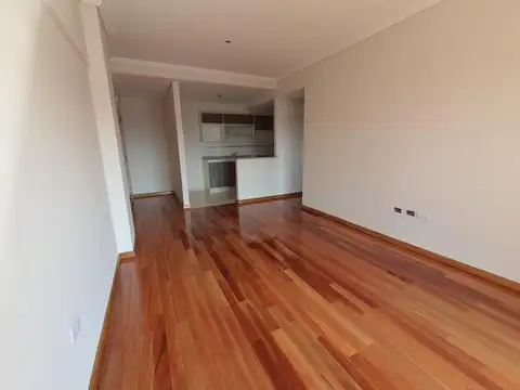 Av. Montes De Oca 1500 , Piso 8