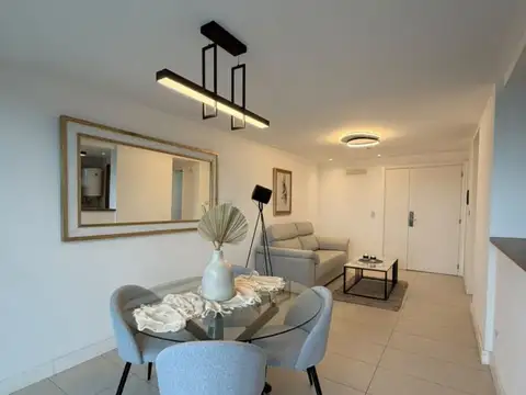 Departamento en Venta en Plaza Colon, USD 189.000