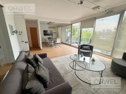 Excelente Oficina Oro y Cerviño - Super Luminosa - 2 Cocheras