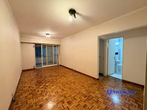 Armenia al 2400 - Depto. 2 amb en alquiler, zona Botanico -  Con balcón y patio 