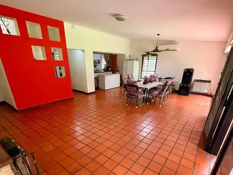 Humboldt y Brughetti 100