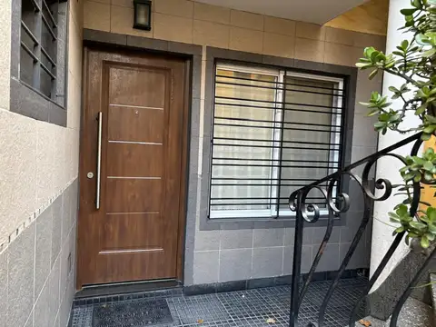 Depto Tipo Casa en Venta de 3 dormitorios