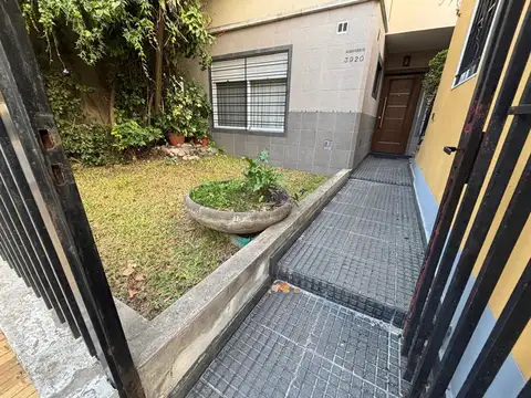 Depto Tipo Casa en Venta en Santos Lugares, USD 104.900