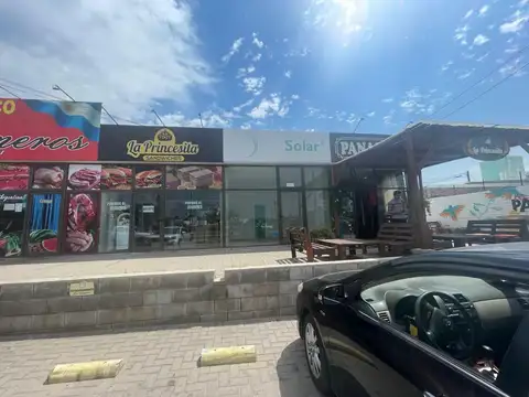 ALQUILO LOCAL COMERCIAL EXCELENTE UBICACION