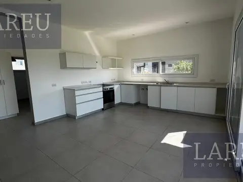 Casa en Alquiler al Noreste