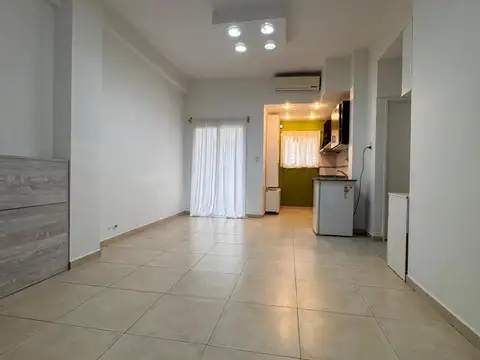 Departamento en Alquiler en Villa Luzuriaga, $ 500.000