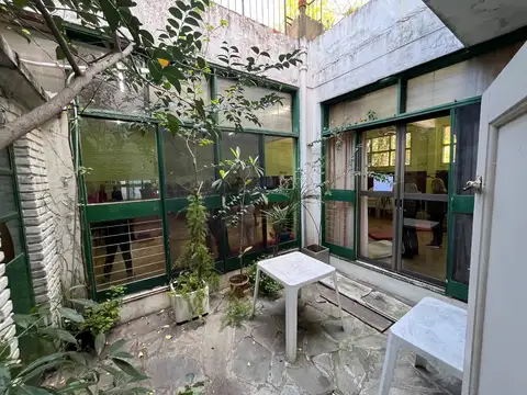 Depto Tipo Casa en Venta con 2 cocheras