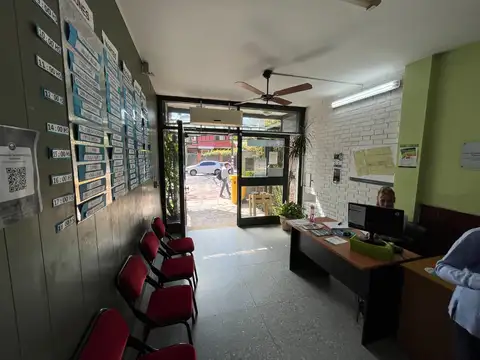 Depto Tipo Casa 10 ambientes con 4 baños