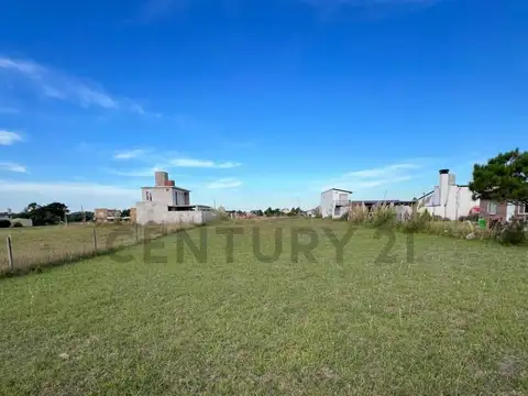 Terreno en San Eduardo del Mar – a metros del mar