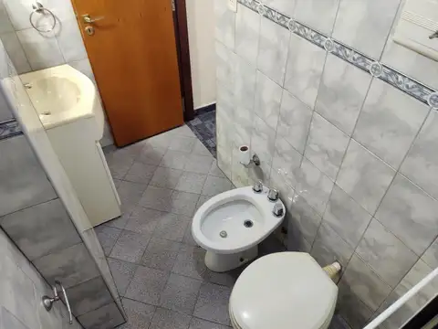 Depto Tipo Casa en Alquiler de 2 ambientes
