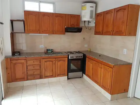 Depto Tipo Casa en Alquiler en Floresta Norte, $ 2.000.000