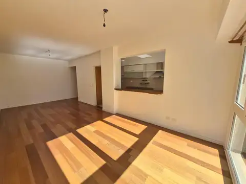 Departamento en Alquiler con 1 cochera