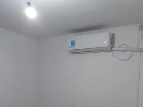 Depto Tipo Casa en Alquiler de 1 dormitorio