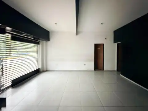12 De Febrero 500
