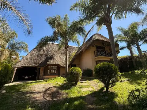Casa en alquiler en Lomas de Solymar