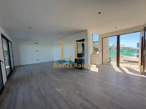 VENTA DE CASA EN EL NAUDIR