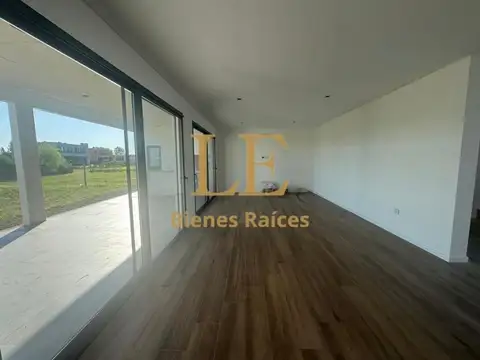 Casa en Venta en El Naudir, USD 340.000