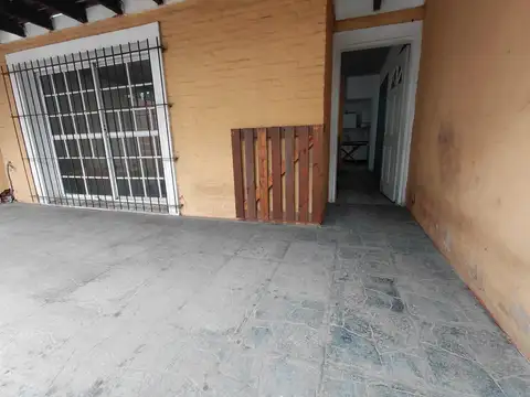 Depto Tipo Casa en Venta en Los Polvorines, USD 72.000