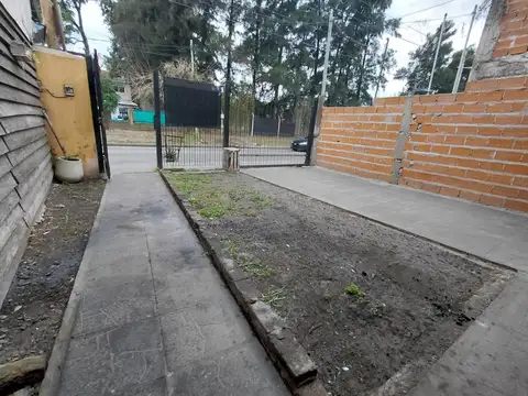 Depto Tipo Casa Monoambiente con 1 baño