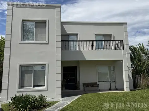 Casa en Venta en Puertos - Barrio Vistas, USD 349.000