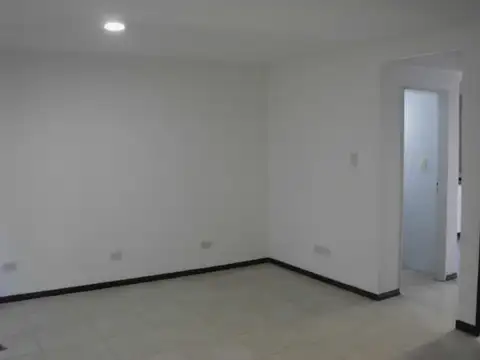 Depto Tipo Casa 4 ambientes con 1 baño