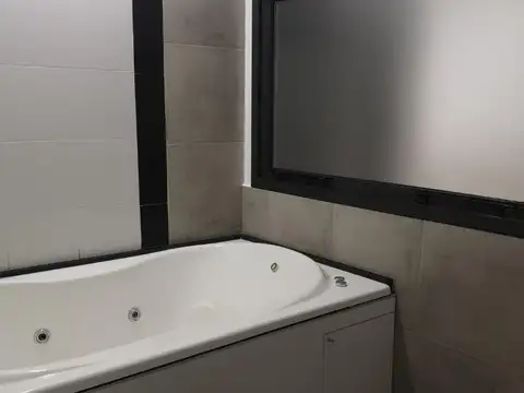 Casa en Alquiler al Oeste