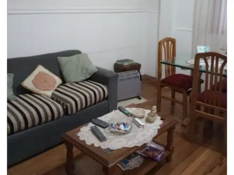 3 amb  en planta baja, contraferente luminoso floresta