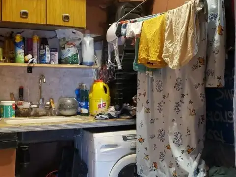 Depto Tipo Casa en Venta 40 años