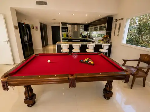 Casa en Venta con 1 cochera