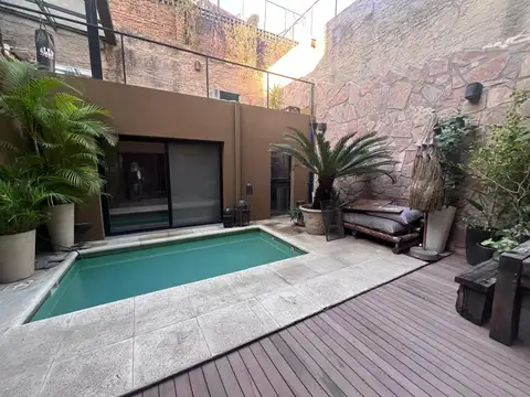Departamento de 4 ambientes en Palermo Soho con pileta y jardín propios