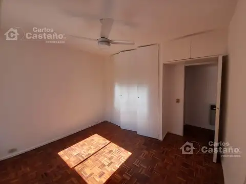 En Exc. Sector Dto. 3 Amb. Amplios con Cochera (OPCIONAL)