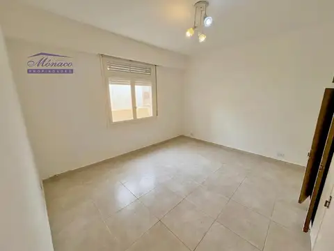 3 De Febrero 2200, Piso 3