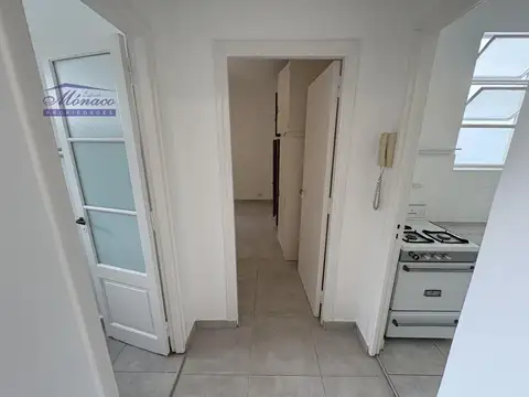 Depto Tipo Casa 2 ambientes con 1 baño